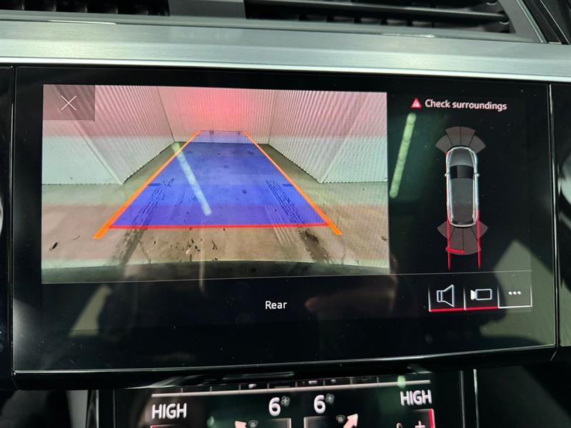 2021 Audi E-Tron - Image 17