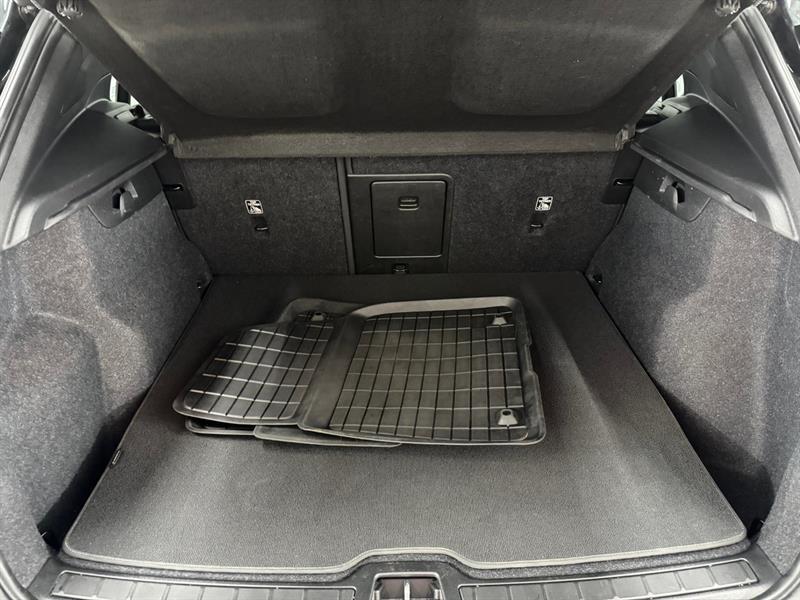 2021 Volvo C40 - Image 18