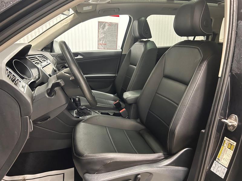 2021 Volkswagen Tiguan - Image 12