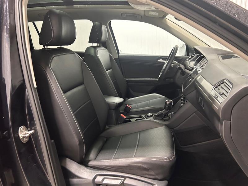 2021 Volkswagen Tiguan - Image 19