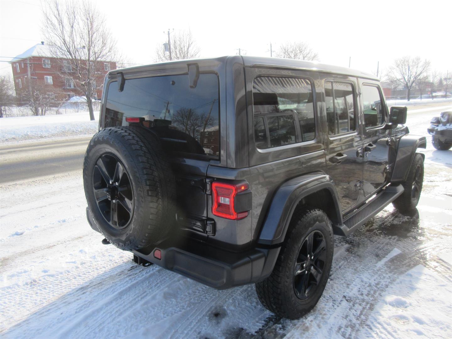jeep Wrangler 2022 - 12