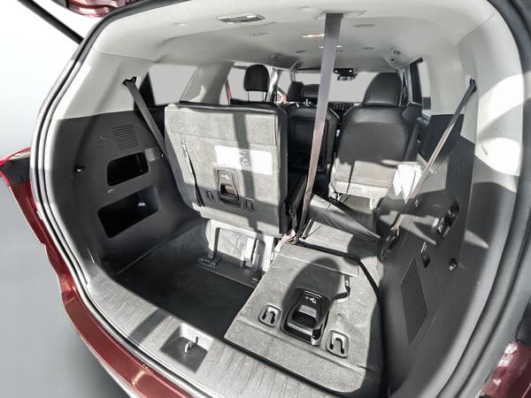 kia Carnival 2022 - 24