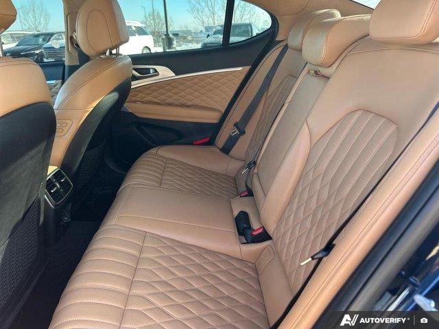 genesis G70 2023 - 26