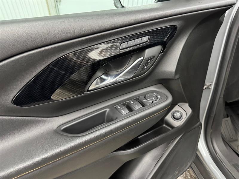 2023 Gmc Terrain - Image 17