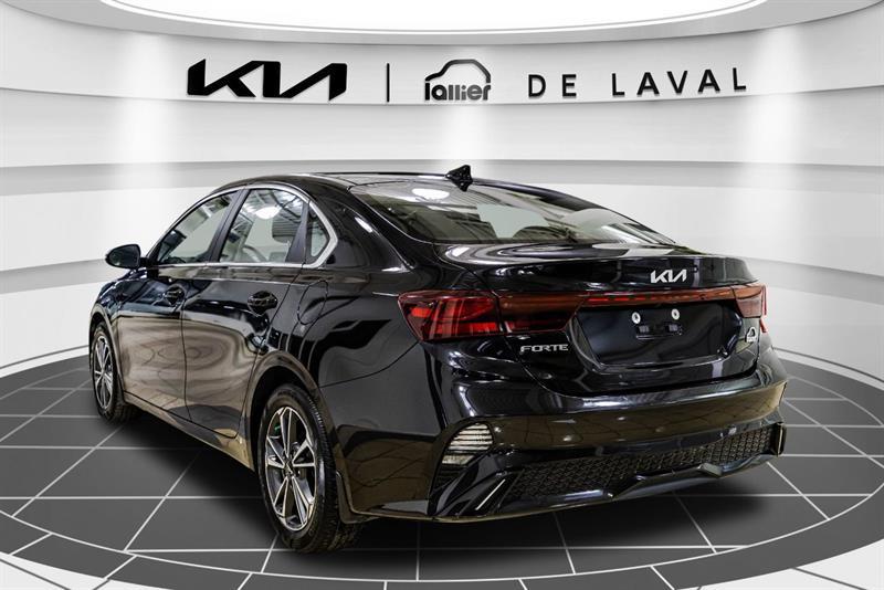 2022 Kia Forte - Image 5