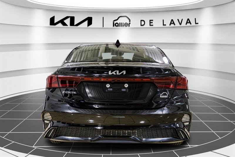 2022 Kia Forte - Image 7