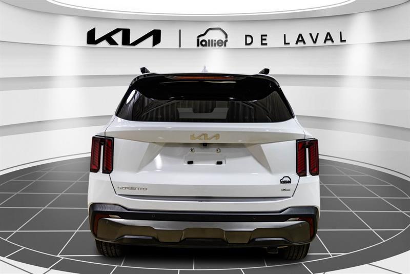 2024 Kia Sorento - Image 15