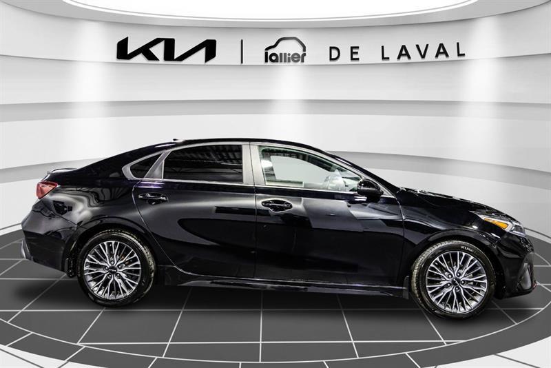 2024 Kia Forte - Image 9
