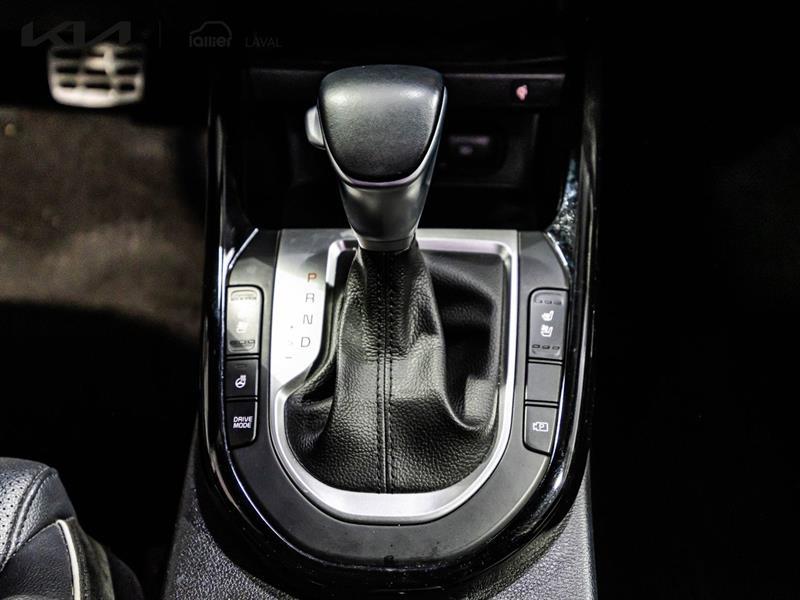 2024 Kia Forte - Image 22