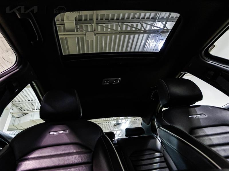 2024 Kia Forte - Image 17