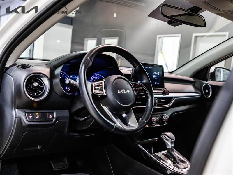 2024 Kia Forte - Image 17