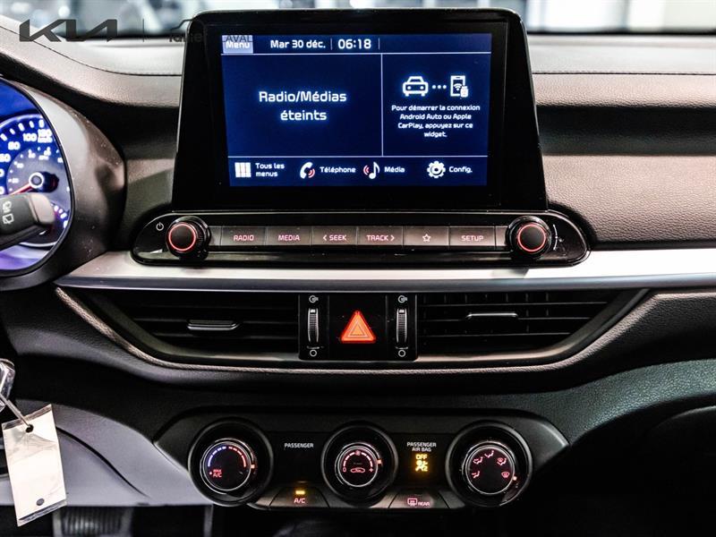 2024 Kia Forte - Image 20