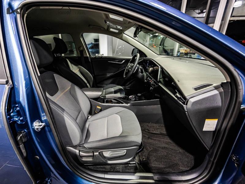 2025 Kia Niro - Image 13