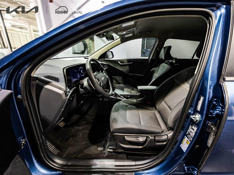 2025 Kia Niro - Image 14