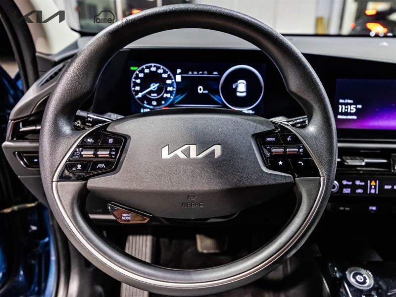 2025 Kia Niro - Image 16