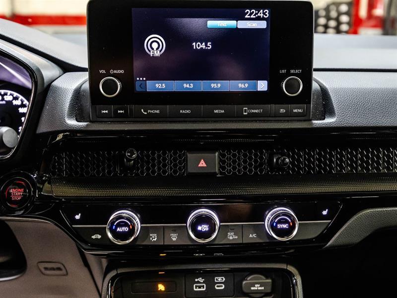 2025 Honda CR-V - Image 25