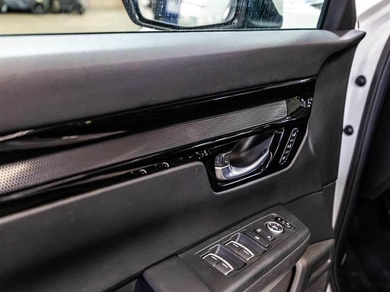 2023 Honda CR-V - Image 11