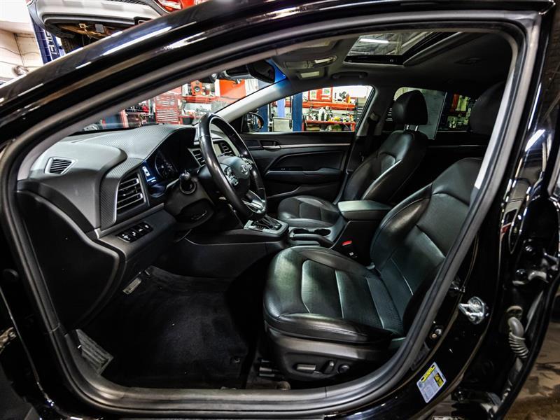 2020 Hyundai Elantra - Image 21