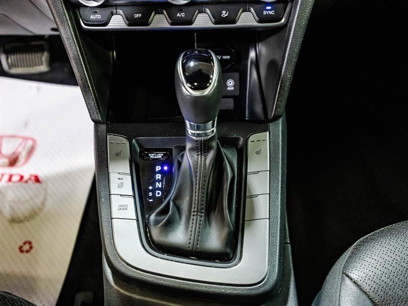 2020 Hyundai Elantra - Image 27