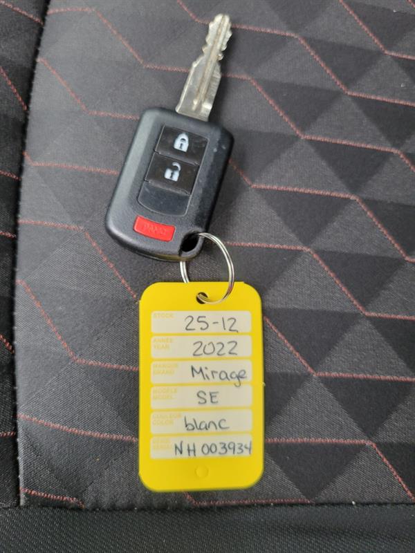 mitsubishi Mirage 2022 - 28