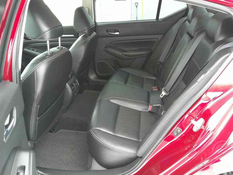nissan Altima 2019 - 27