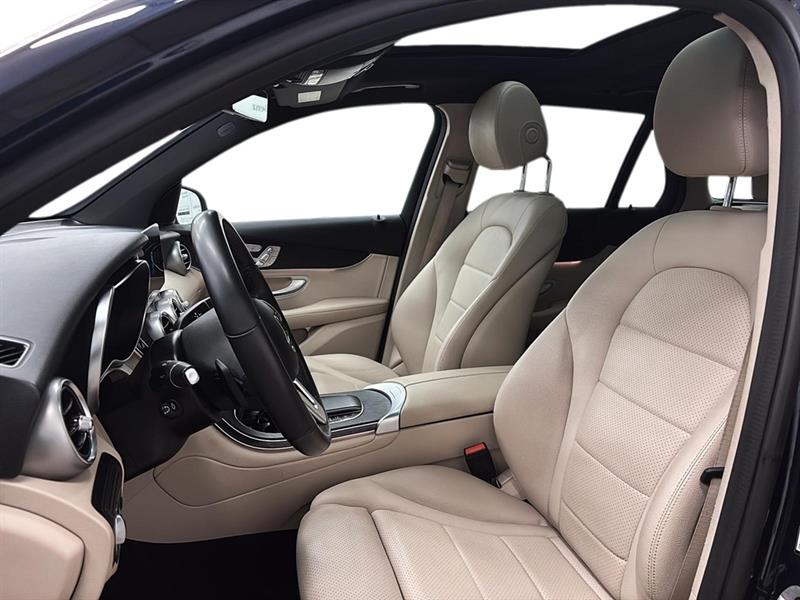 mercedes-benz GLC 2022 - 9