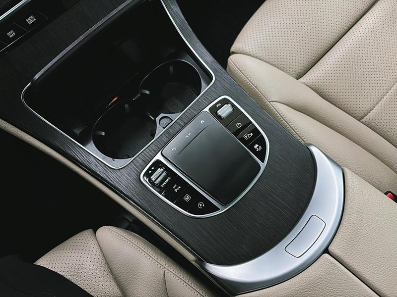 mercedes-benz GLC 2022 - 17