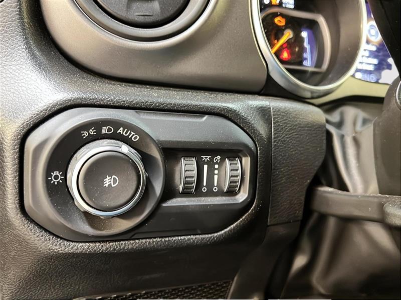 jeep Wrangler 2022 - 21
