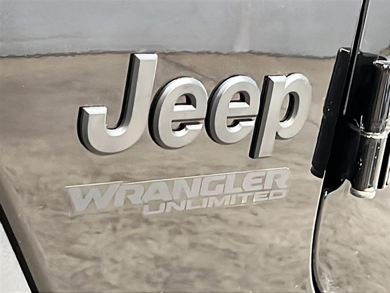 jeep Wrangler 2022 - 26