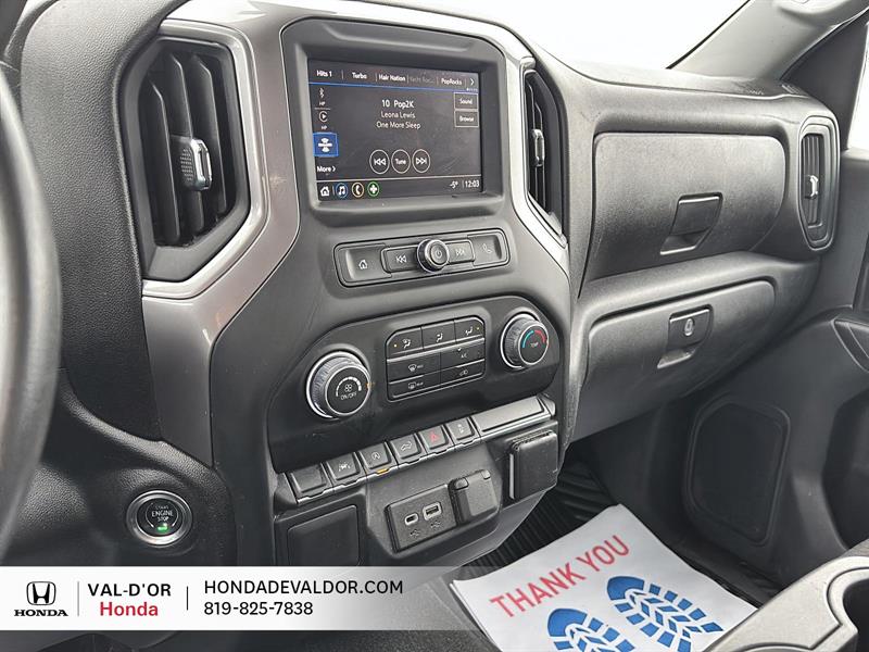 chevrolet Silverado 1500 2022 - 11