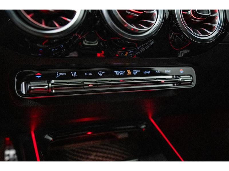 mercedes-benz GLA250 2025 - 22