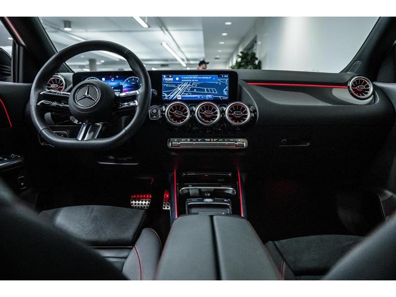 mercedes-benz GLA250 2025 - 27