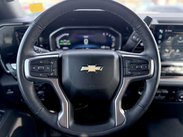 chevrolet Silverado 1500 2025 - 16