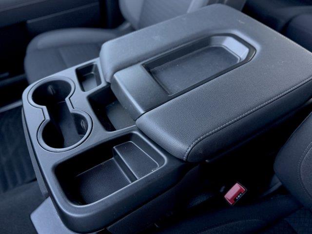 chevrolet Silverado 1500 2025 - 22
