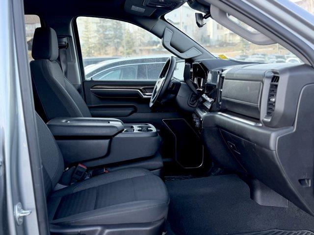 chevrolet Silverado 1500 2025 - 23