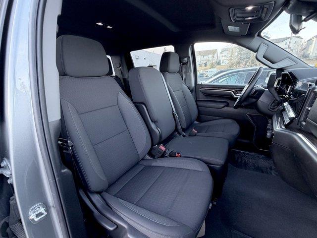chevrolet Silverado 1500 2025 - 24