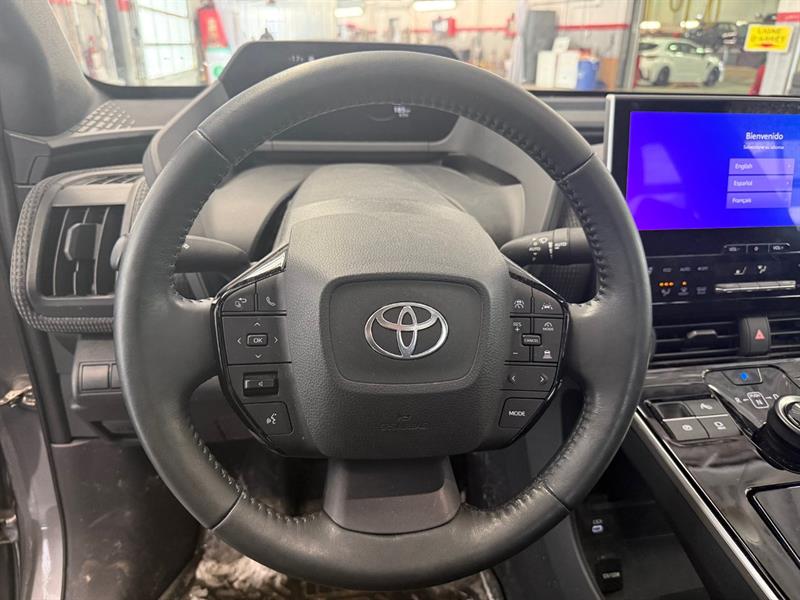 toyota bZ4X 2023 - 24