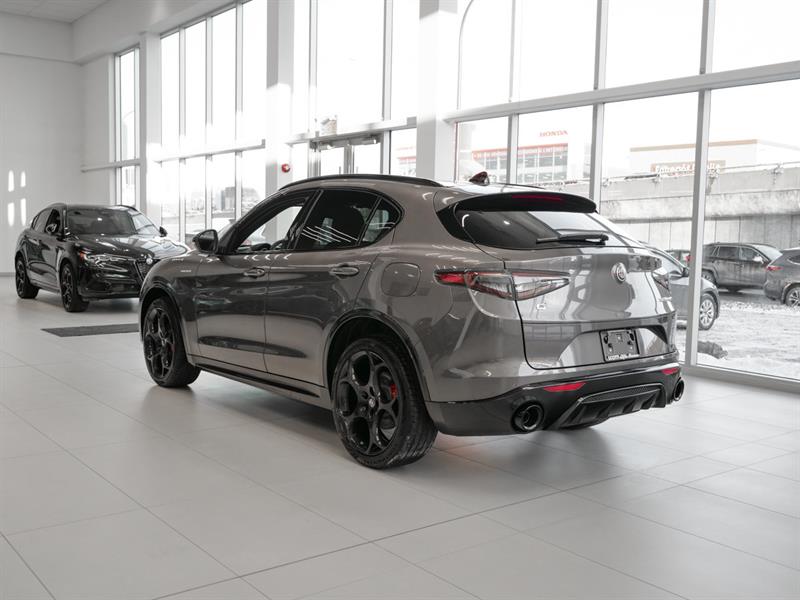 alfa romeo Stelvio 2025 - 8