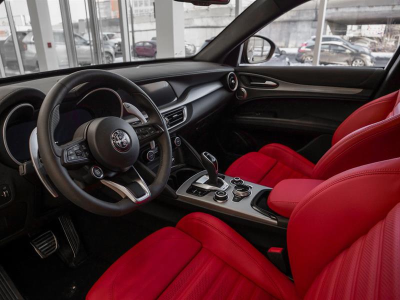 alfa romeo Stelvio 2025 - 13