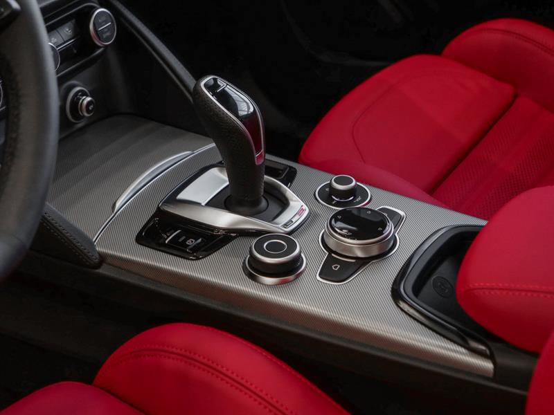 alfa romeo Stelvio 2025 - 14