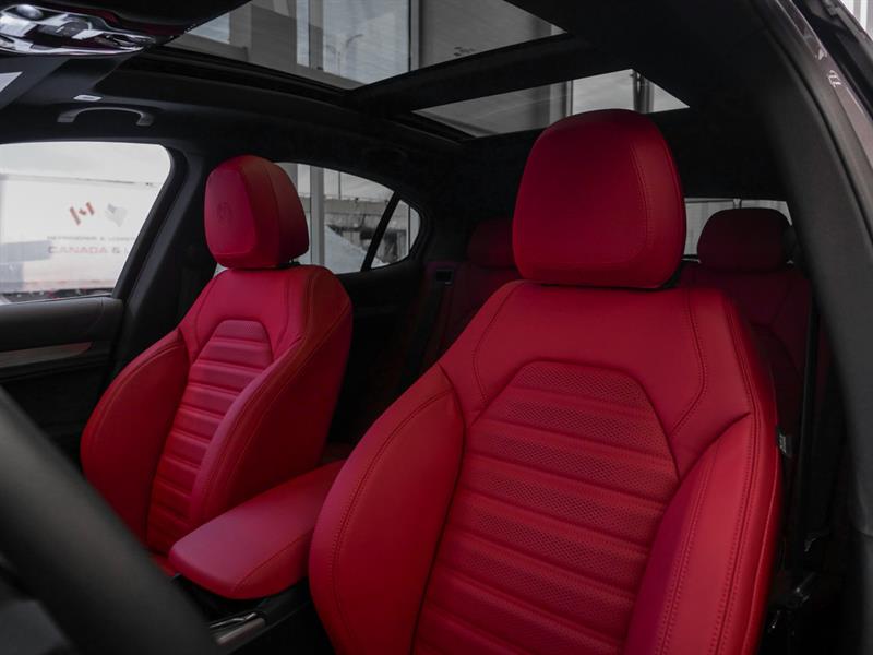 alfa romeo Stelvio 2025 - 20
