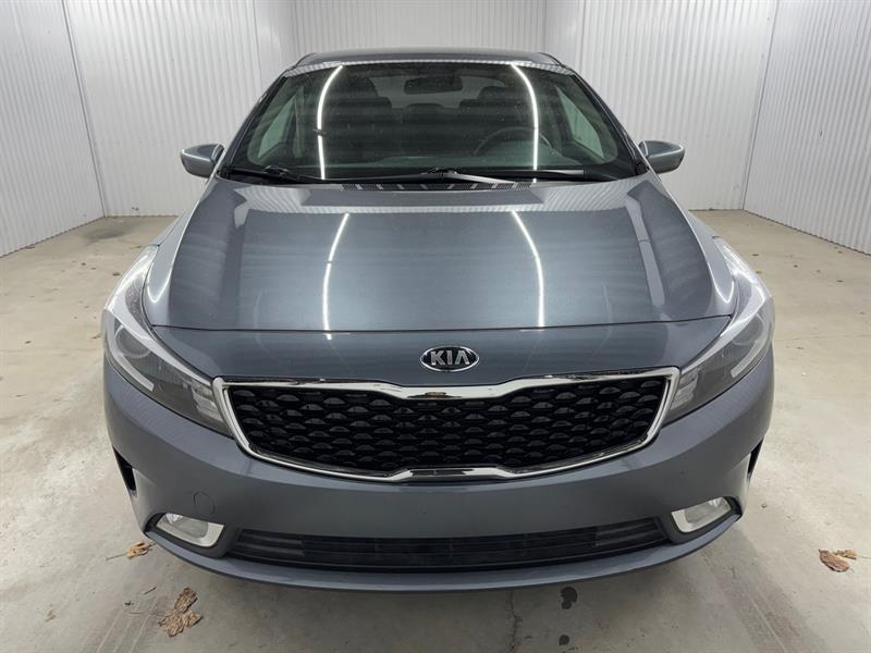 2018 Kia Forte - Image 2