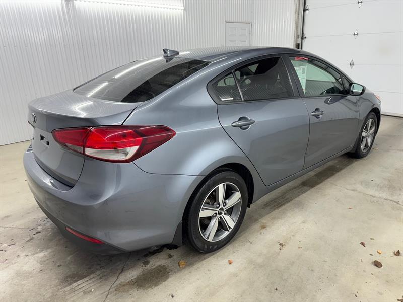 2018 Kia Forte - Image 4