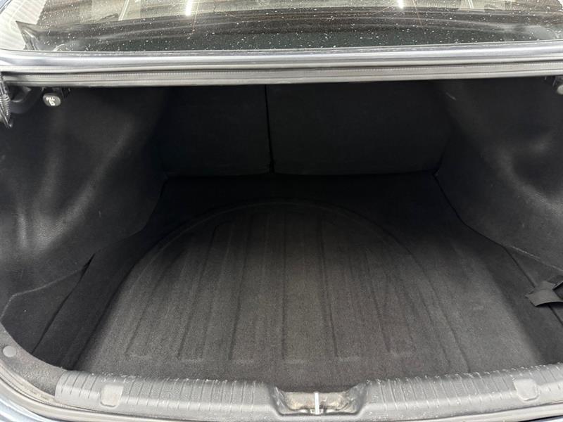 2018 Kia Forte - Image 15