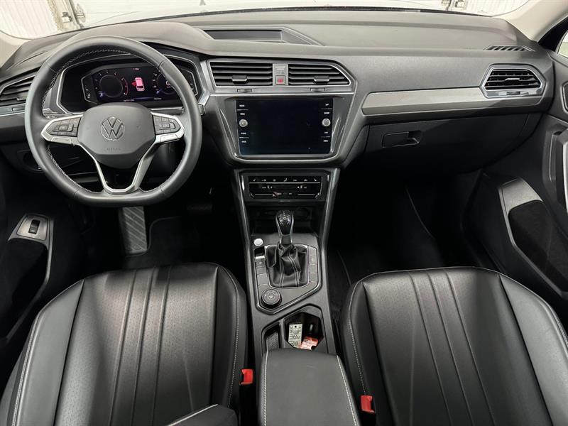 2022 Volkswagen Tiguan - Image 14