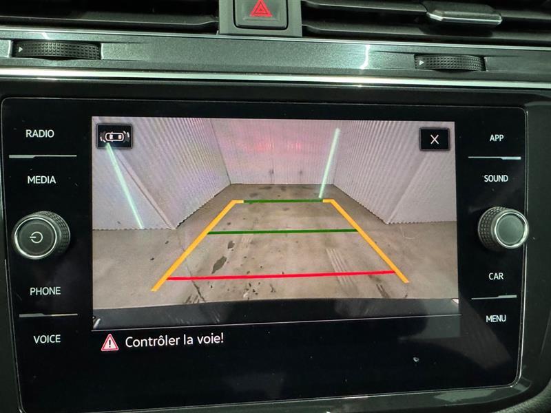 2022 Volkswagen Tiguan - Image 20