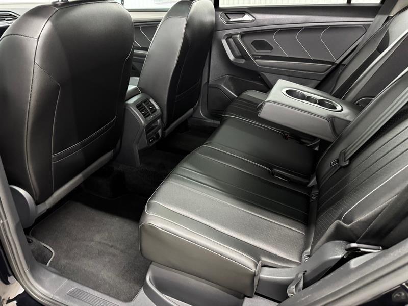 2022 Volkswagen Tiguan - Image 21