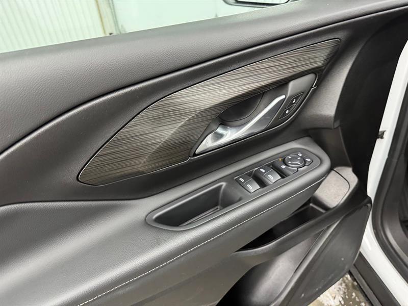 2024 Gmc Terrain - Image 11