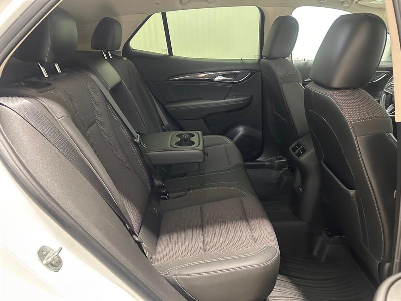 buick Envision 2023 - 19