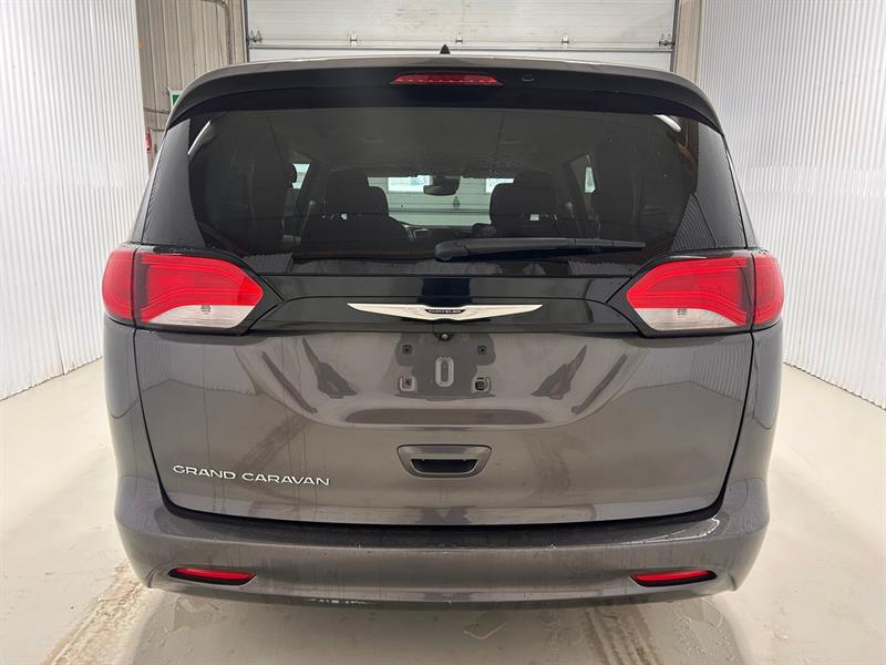 chrysler Grand Caravan 2023 - 7